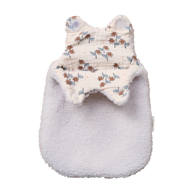 Gigoteuse pour poupée fleuri et sherpa - À la cueillette