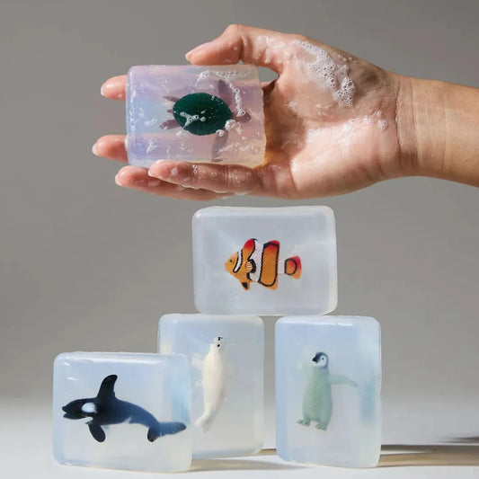 Savon transparent avec figurine - Animaux de la forêt
