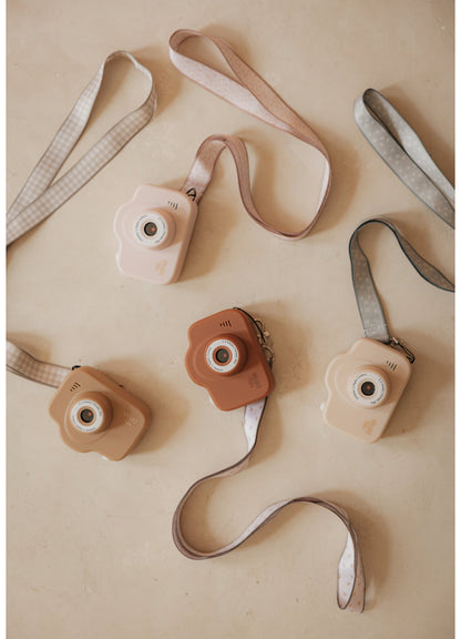 Mon premier appareil photo - Rusted Bouquet Silhouette